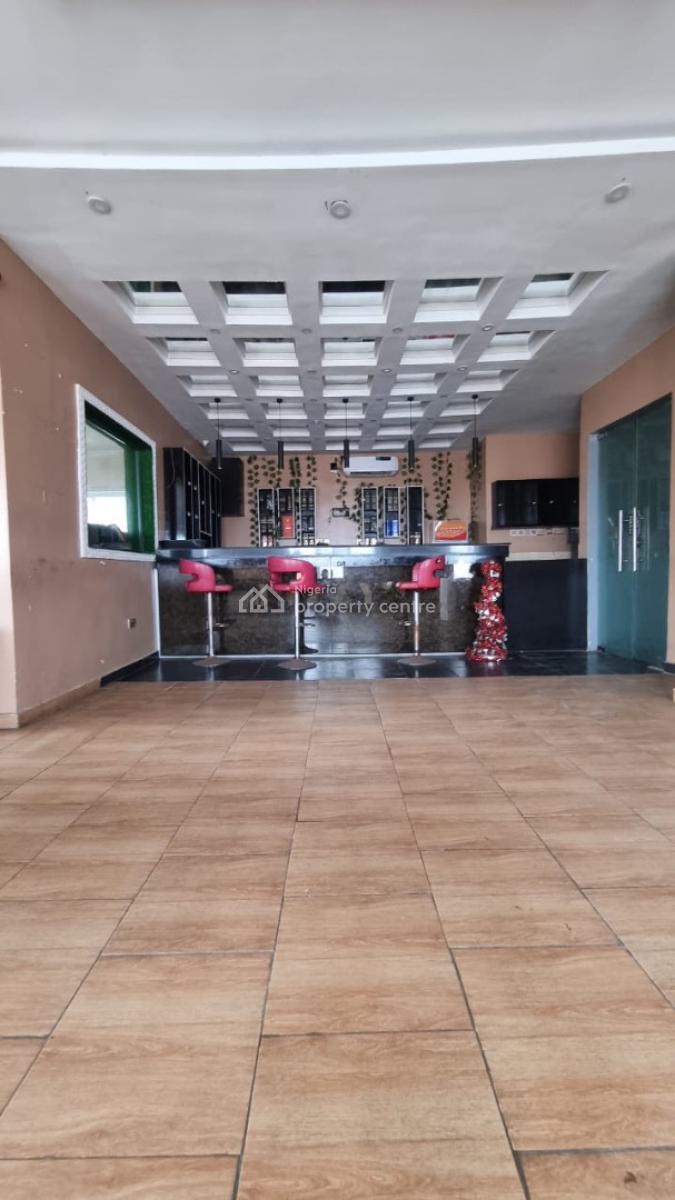Lounge Space Available in a Prime Location, Ikota, Lekki, Lagos, Restaurant / Bar for Rent