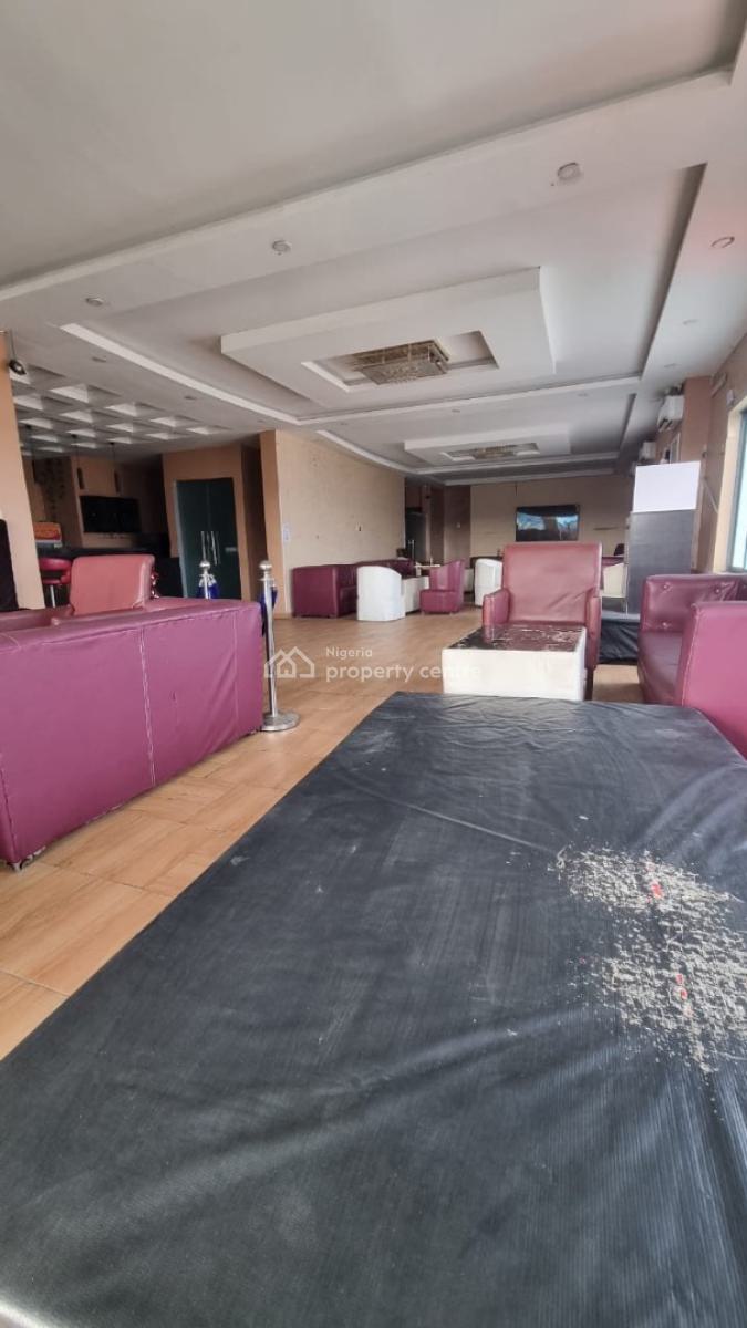 Lounge Space Available in a Prime Location, Ikota, Lekki, Lagos, Restaurant / Bar for Rent