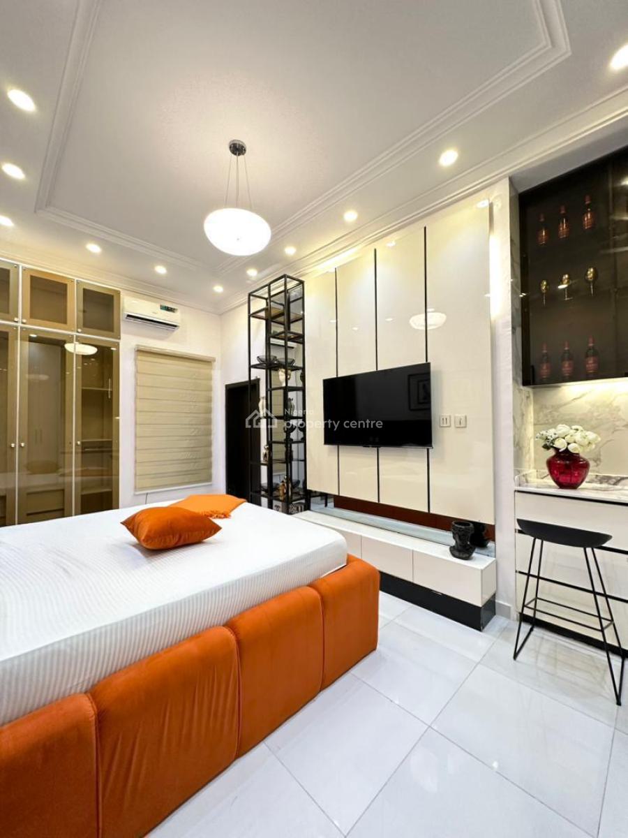 Tastefully Furnished One Bedroom Studio Apartment, Chevron Drive, Lekki, Lagos, Flat / Apartment Short Let