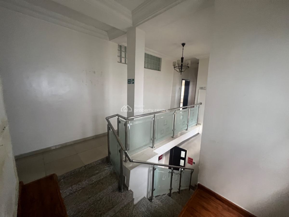 Self Compound 5 Bedroom Fully Detached Duplex with 2 Rooms Bq, Lekki Phase 1, Lekki, Lagos, Detached Duplex for Rent