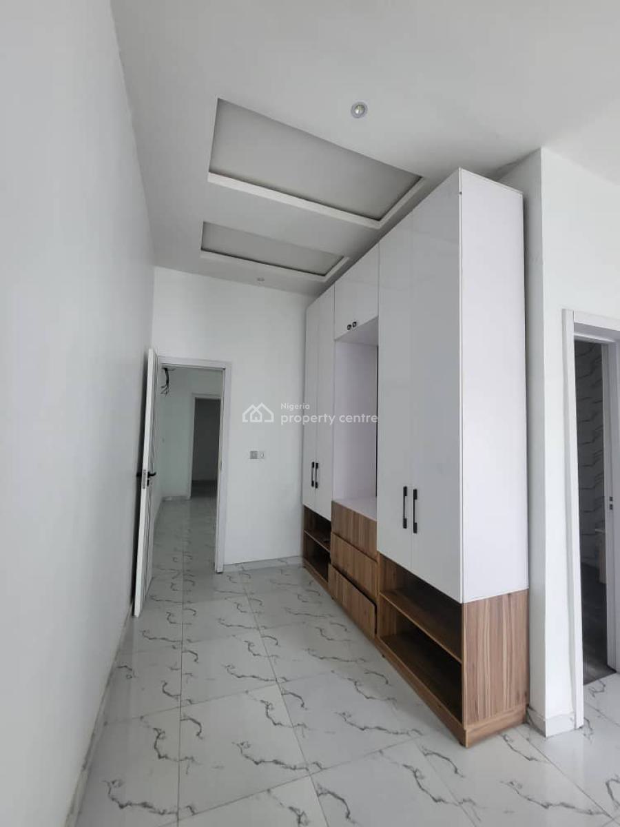 Luxury 3 Bedroom with a Room Bq, Chevron, Lekki, Lagos, Flat / Apartment for Rent