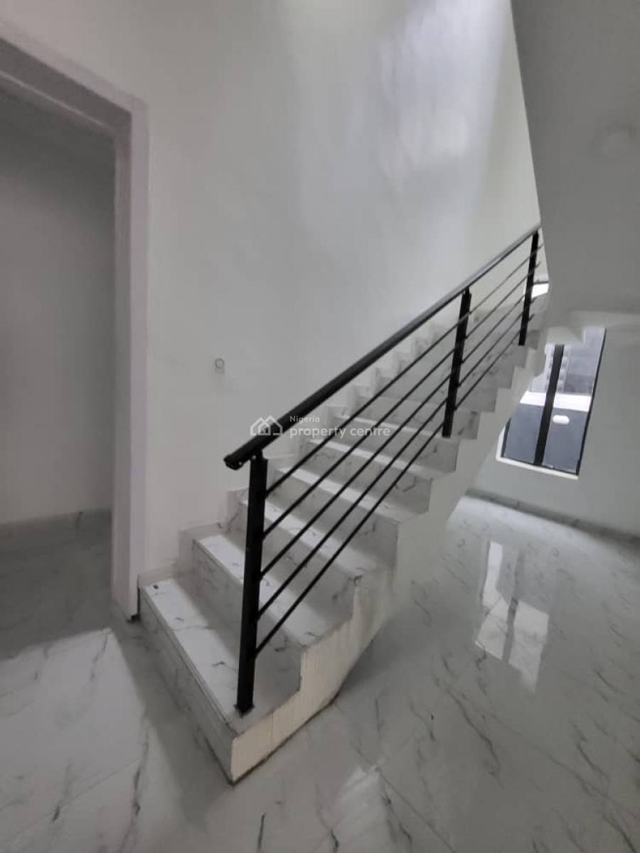 Luxury 3 Bedroom with a Room Bq, Chevron, Lekki, Lagos, Flat / Apartment for Rent