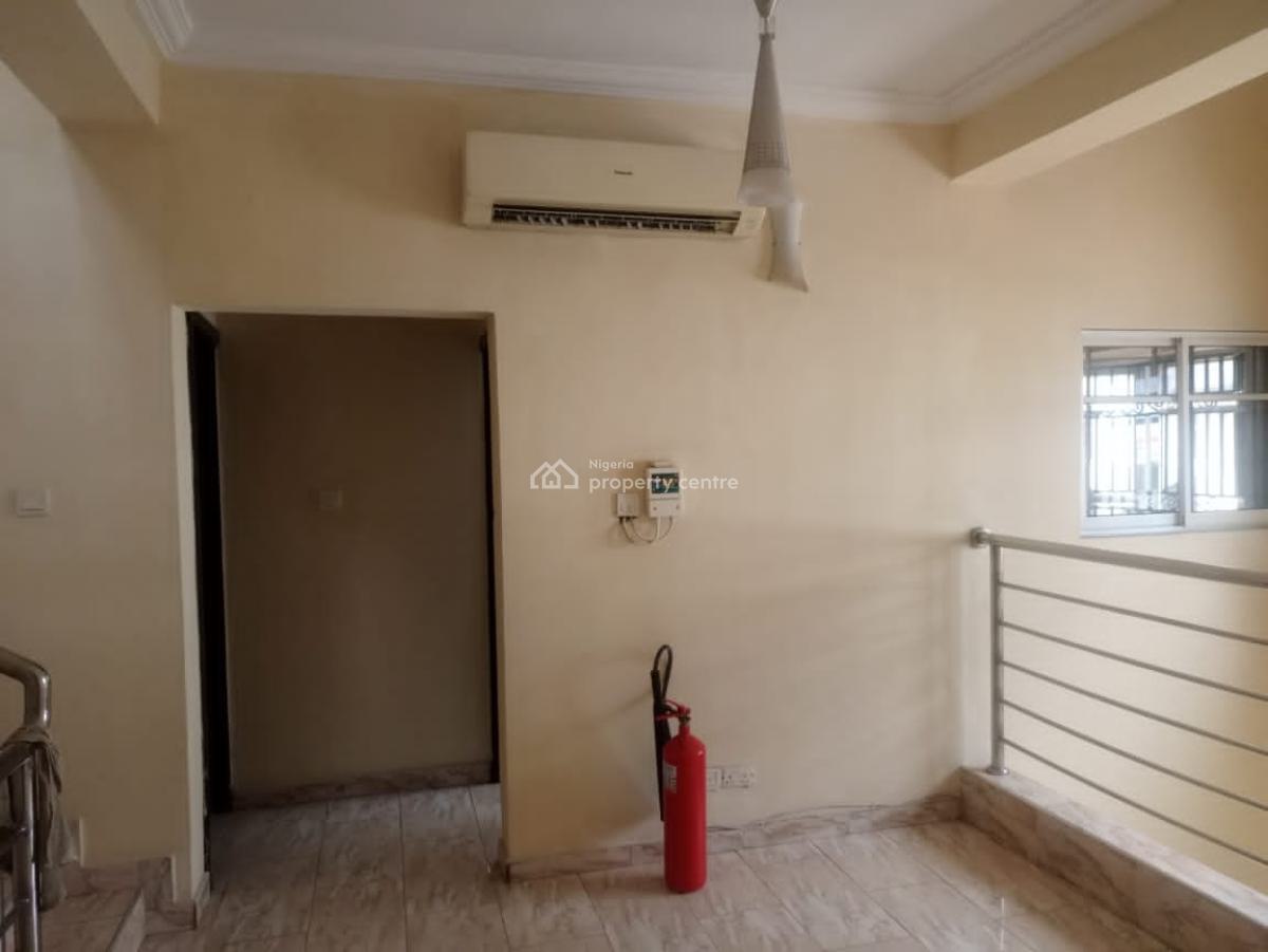 4 Bedroom Terrace Duplex with Bq and Swimming Pool, Ikeja Gra, Ikeja, Lagos, Terraced Duplex for Rent