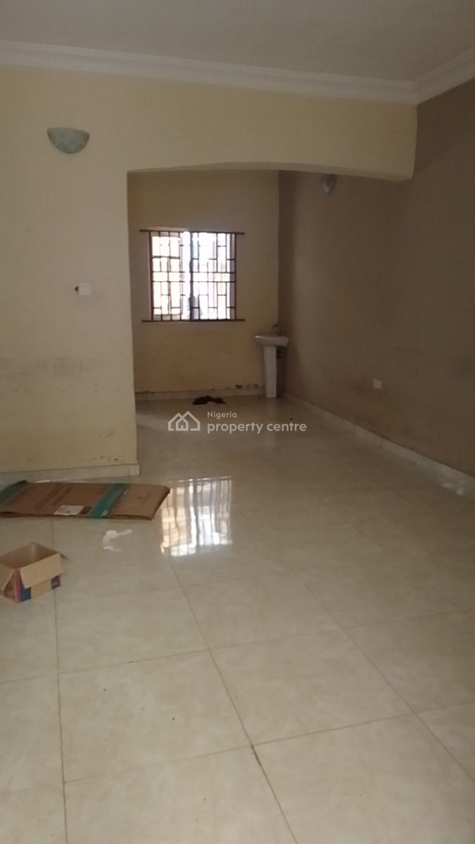 Ground Floor 3 Bedroom Apartment in a Gated Compound, Goodnews Estate, Thera Annex, Sangotedo, Ajah, Lagos, Flat / Apartment for Rent