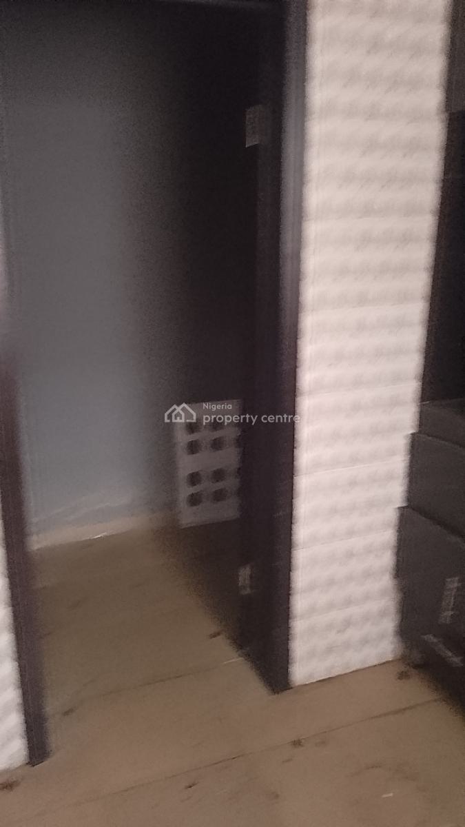 Ground Floor 3 Bedroom Apartment in a Gated Compound, Goodnews Estate, Thera Annex, Sangotedo, Ajah, Lagos, Flat / Apartment for Rent