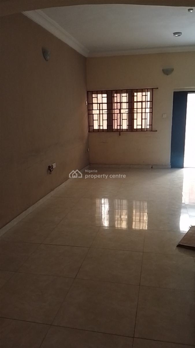 Ground Floor 3 Bedroom Apartment in a Gated Compound, Goodnews Estate, Thera Annex, Sangotedo, Ajah, Lagos, Flat / Apartment for Rent