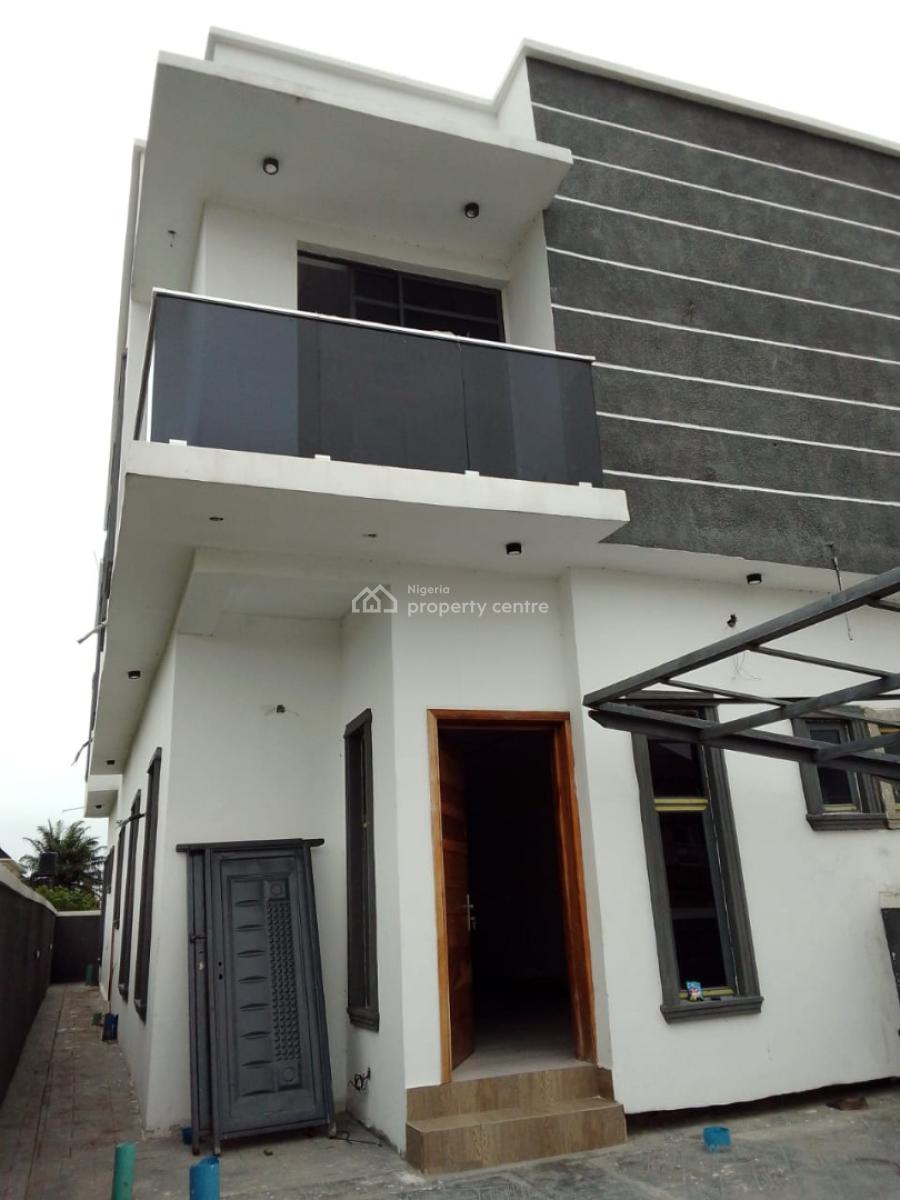 4 Bedrooms Semi-detached House with Bq, Ajah, Lagos, Semi-detached Duplex for Sale