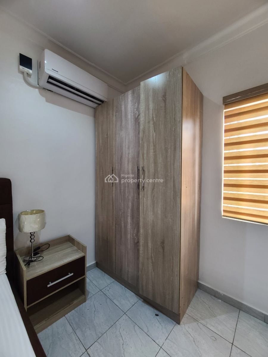 Luxury 2 Bedroom with Fast Wi-fi, No. 10 Agodogba Avenue, Parkview, Ikoyi, Lagos, Flat / Apartment Short Let
