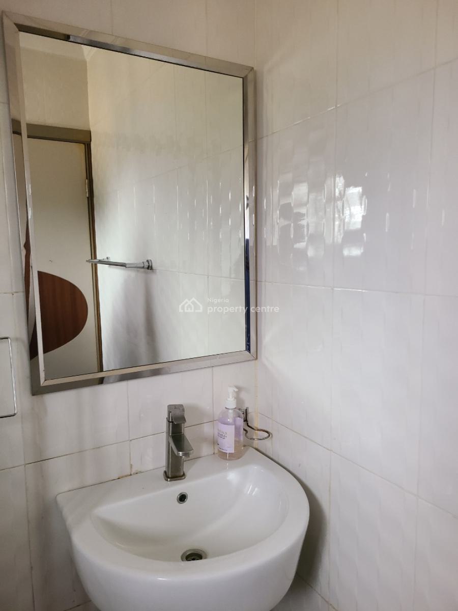 Luxury 2 Bedroom with Fast Wi-fi, No. 10 Agodogba Avenue, Parkview, Ikoyi, Lagos, Flat / Apartment Short Let
