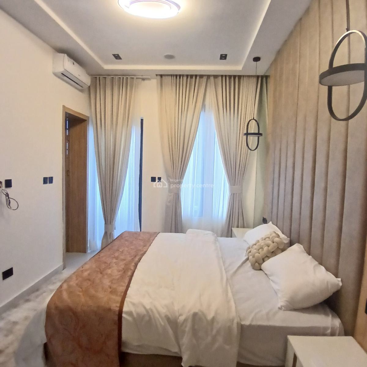 Exquisitely Detailed 2 Bedrooms Apartment with Swimming Pool, Ikate Elegushi, Lekki, Lagos, Flat / Apartment for Sale