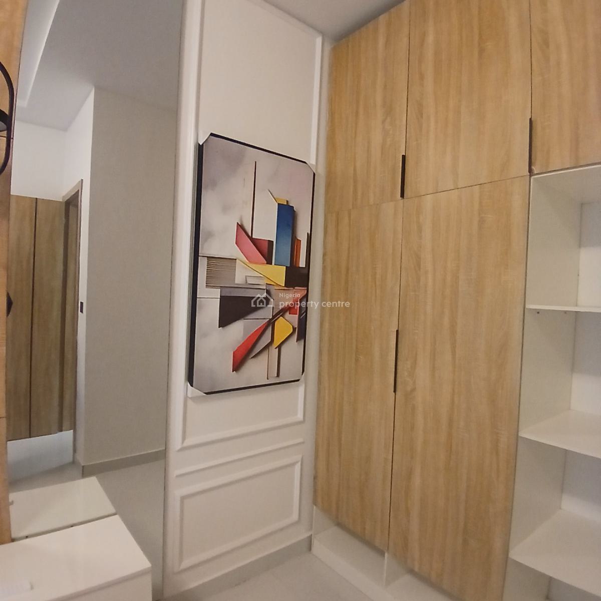 Exquisitely Detailed 2 Bedrooms Apartment with Swimming Pool, Ikate Elegushi, Lekki, Lagos, Flat / Apartment for Sale