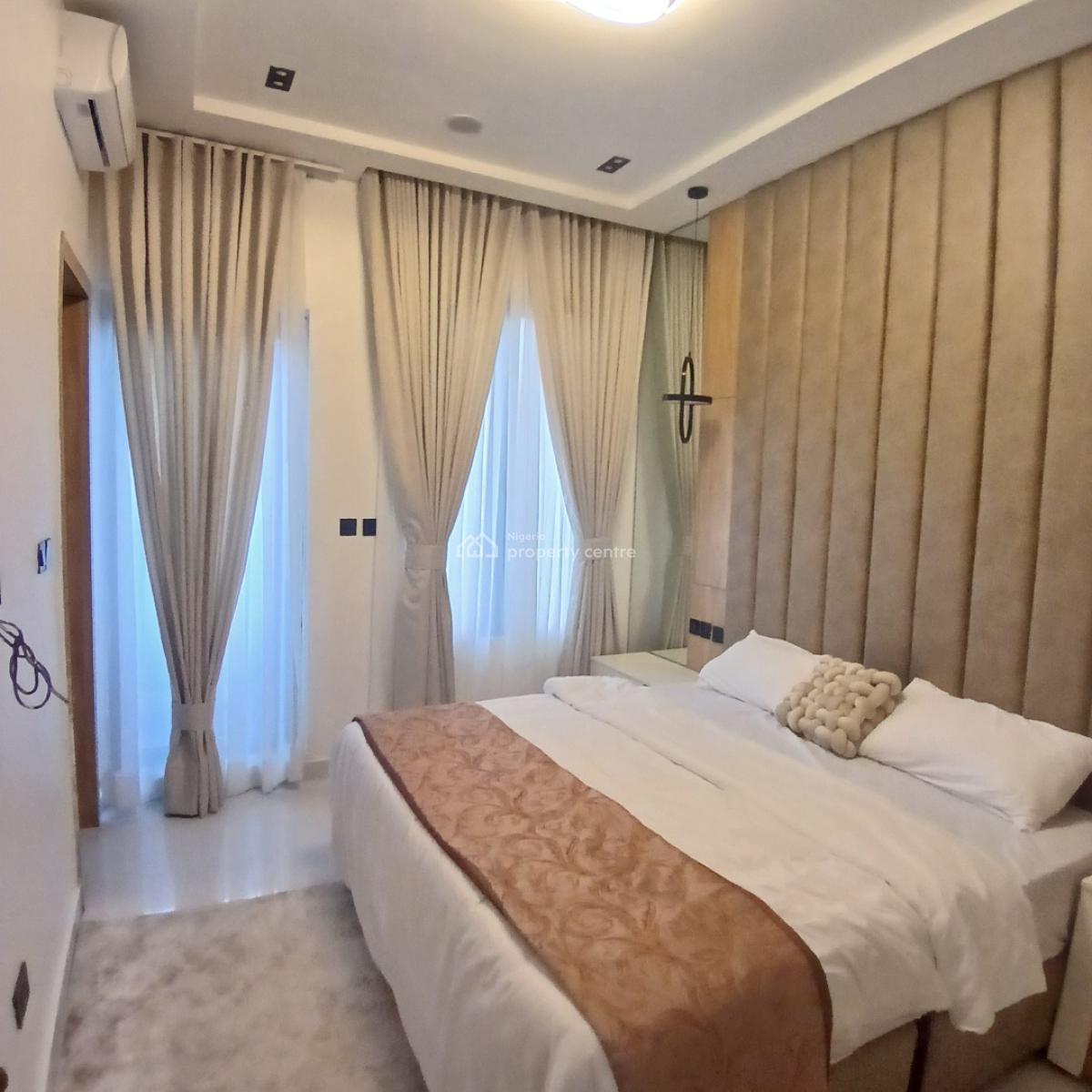 Exquisitely Detailed 2 Bedrooms Apartment with Swimming Pool, Ikate Elegushi, Lekki, Lagos, Flat / Apartment for Sale