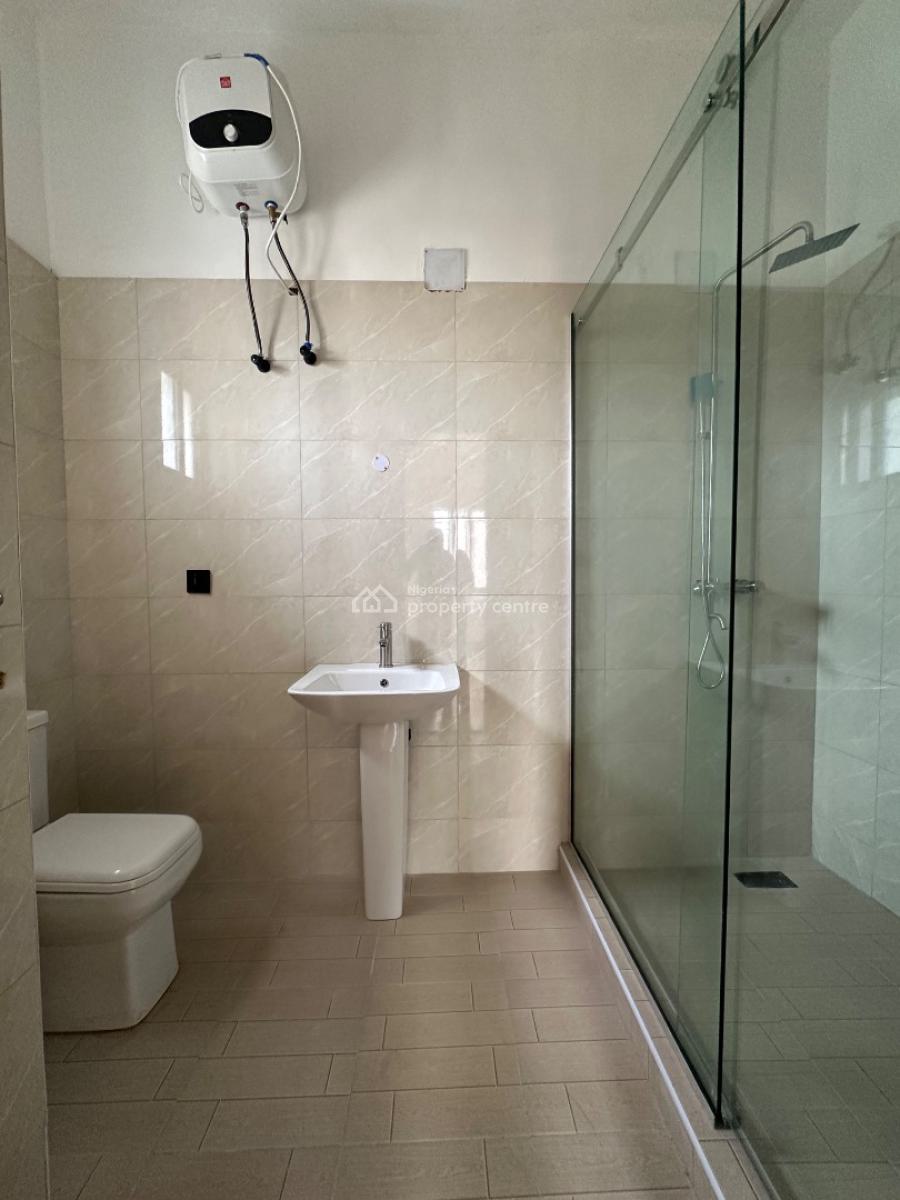Fully Serviced 2 Bedroom Maisonette + Roof Top Terrace, Lekki Scheme 2, Ikota, Lekki, Lagos, Flat / Apartment for Rent