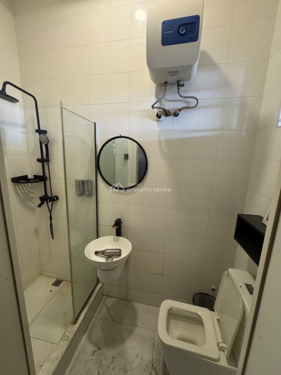 Luxury Two Bedroom with a Large Balcony, Lekki Phase 1, Lekki, Lagos, Flat / Apartment for Rent