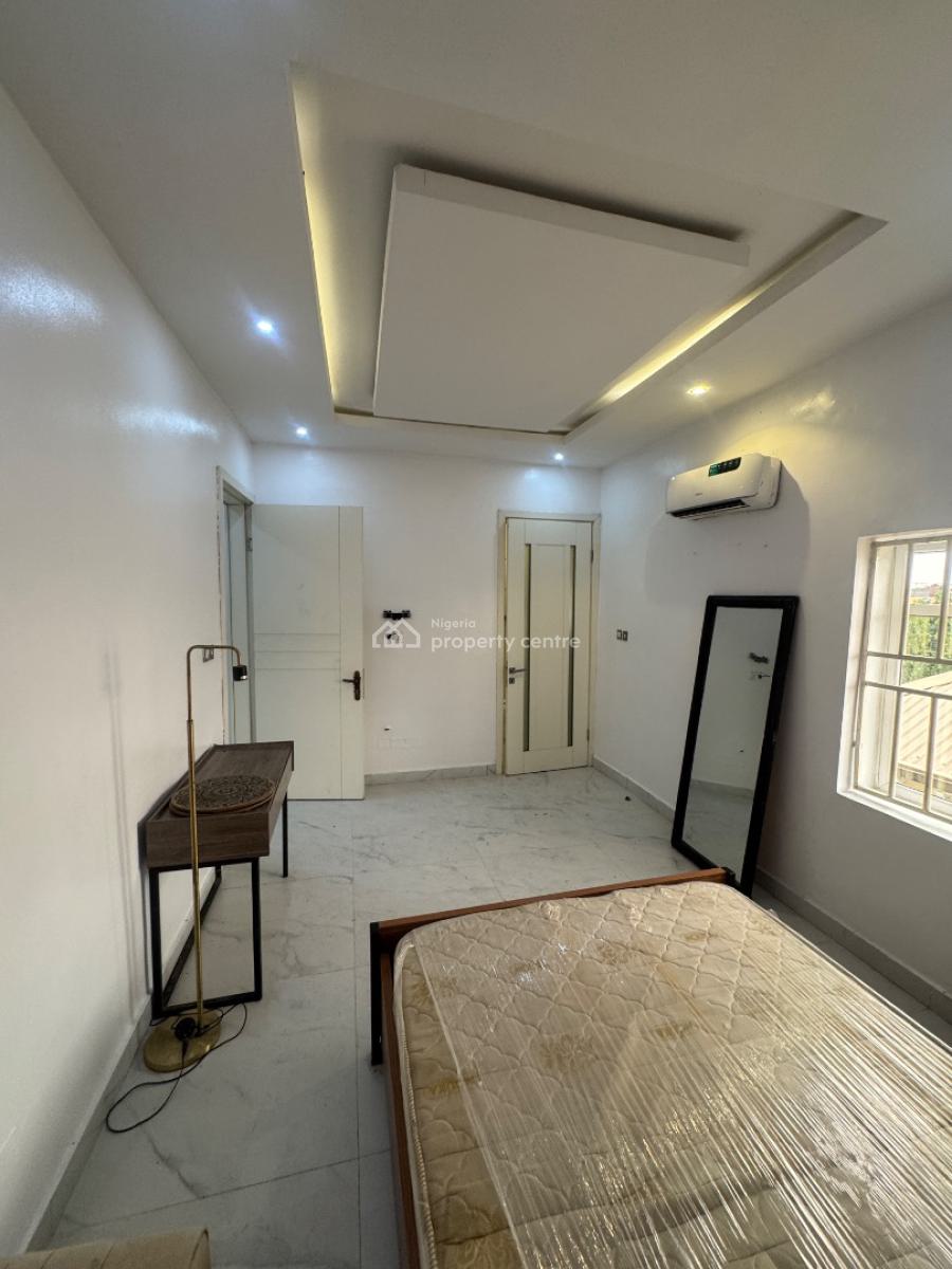 Luxury Two Bedroom with a Large Balcony, Lekki Phase 1, Lekki, Lagos, Flat / Apartment for Rent