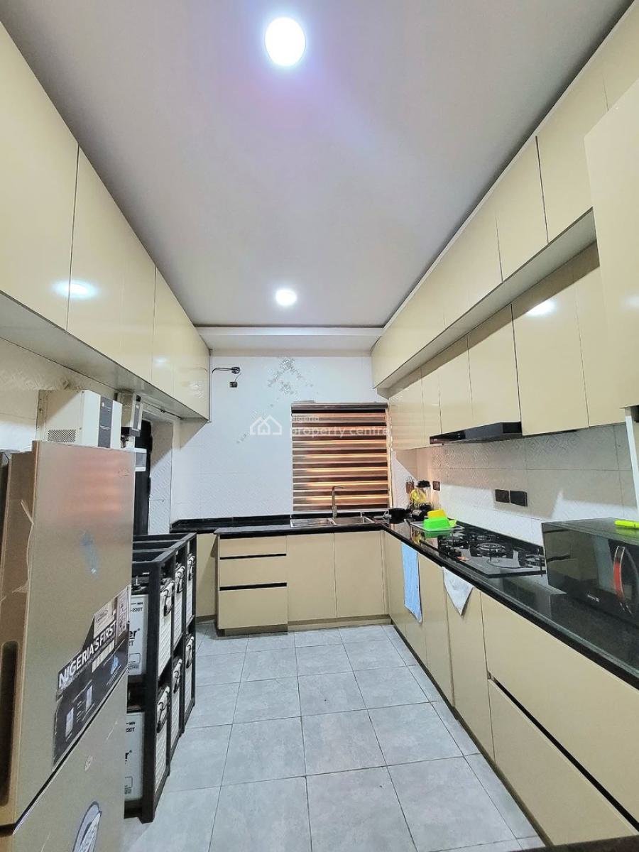 Luxury 1 Bedroom Serviced & Furnished Flat, Guest Toilet, Tarred Road, Katampe, Abuja, Flat / Apartment for Rent