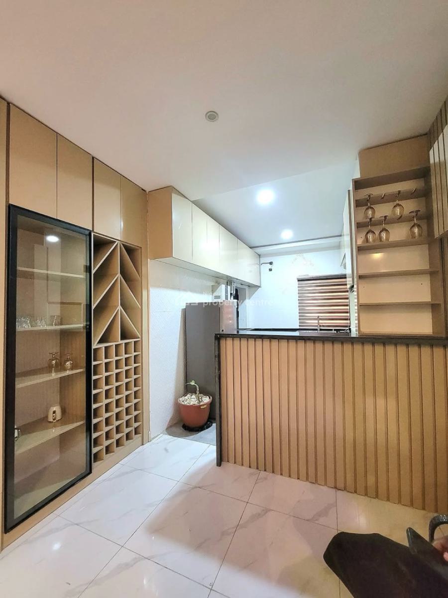 Luxury 1 Bedroom Serviced & Furnished Flat, Guest Toilet, Tarred Road, Katampe, Abuja, Flat / Apartment for Rent