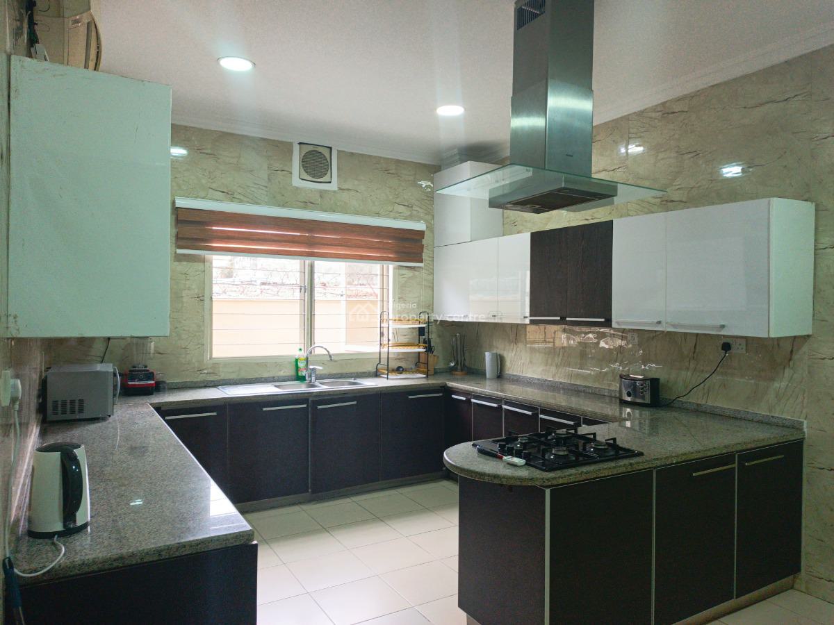 Premium 3 Bedroom Apartment, Off Bourdillon Road, Ikoyi, Lagos, Flat / Apartment Short Let