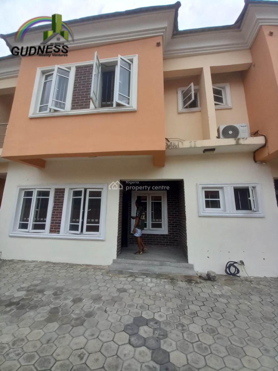 3 Bedroom Terrace Duplex, Ikota Villa Estate, Ikota, Lekki, Lagos, Terraced Duplex for Rent