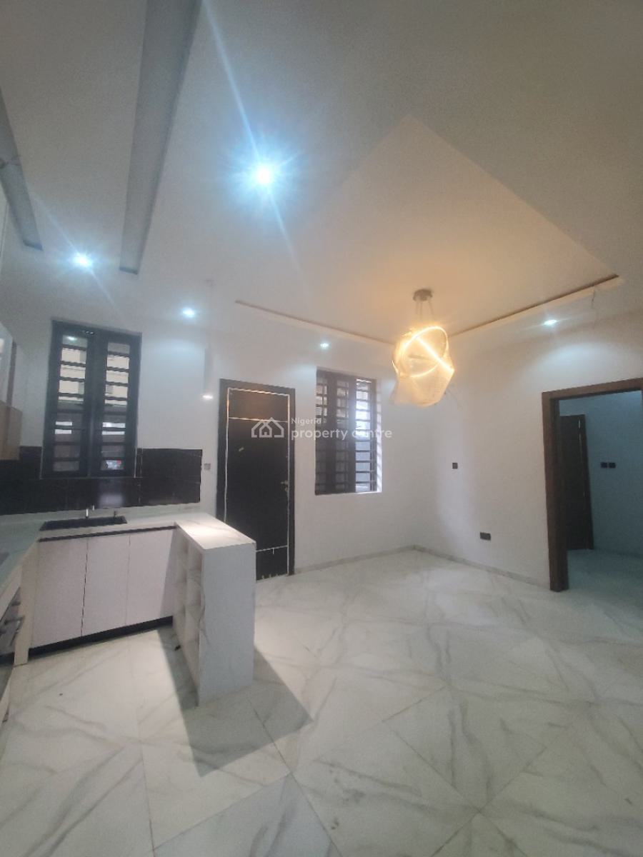 Pristinely Built 2 Bedroom Apartment with Gym & Pool in a Serene Area, Ikate, Lekki, Lagos, Flat / Apartment for Sale