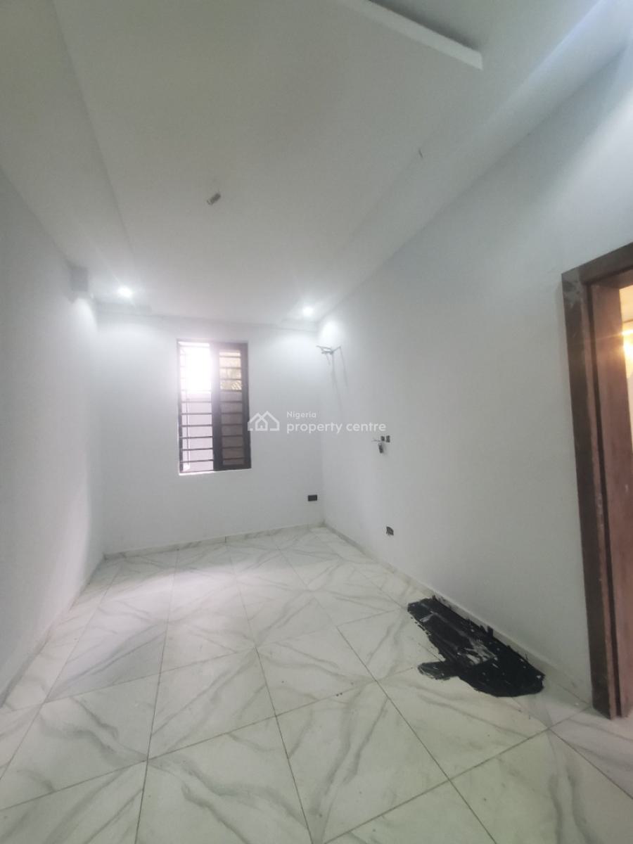Pristinely Built 2 Bedroom Apartment with Gym & Pool in a Serene Area, Ikate, Lekki, Lagos, Flat / Apartment for Sale