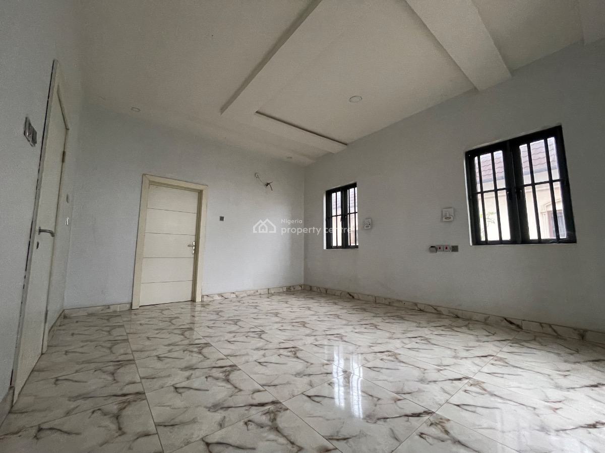 Luxury 4 Bedroom Detached Duplex with Bq and a Room Self Contain Apartment, Oluyole Estate, Oluyole Ibadan, Oluyole, Oyo, Detached Duplex for Sale