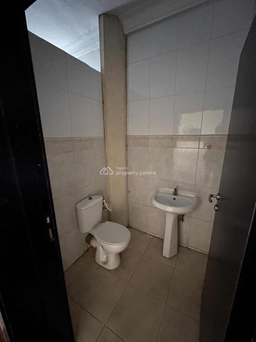 Executive 3 Bedroom Self Service Apartment, Off Ajose Adeogun, Victoria Island (vi), Lagos, Flat / Apartment for Rent