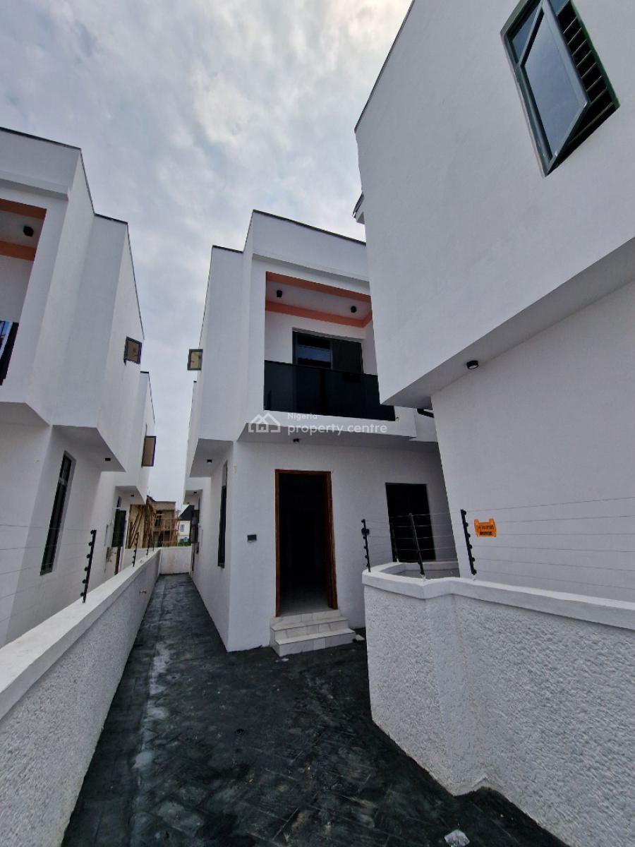Beautifully Designed Home, Ikota, Lekki, Lagos, Semi-detached Duplex for Sale