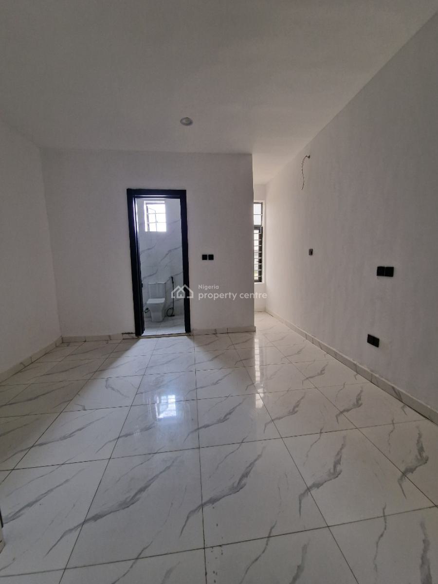 Beautifully Designed Home, Ikota, Lekki, Lagos, Semi-detached Duplex for Sale