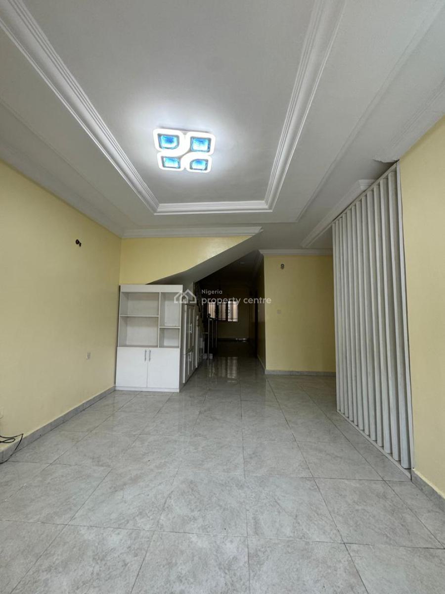 3 Bedroom + Bq, Lekki Phase 1, Lekki, Lagos, Flat / Apartment for Rent