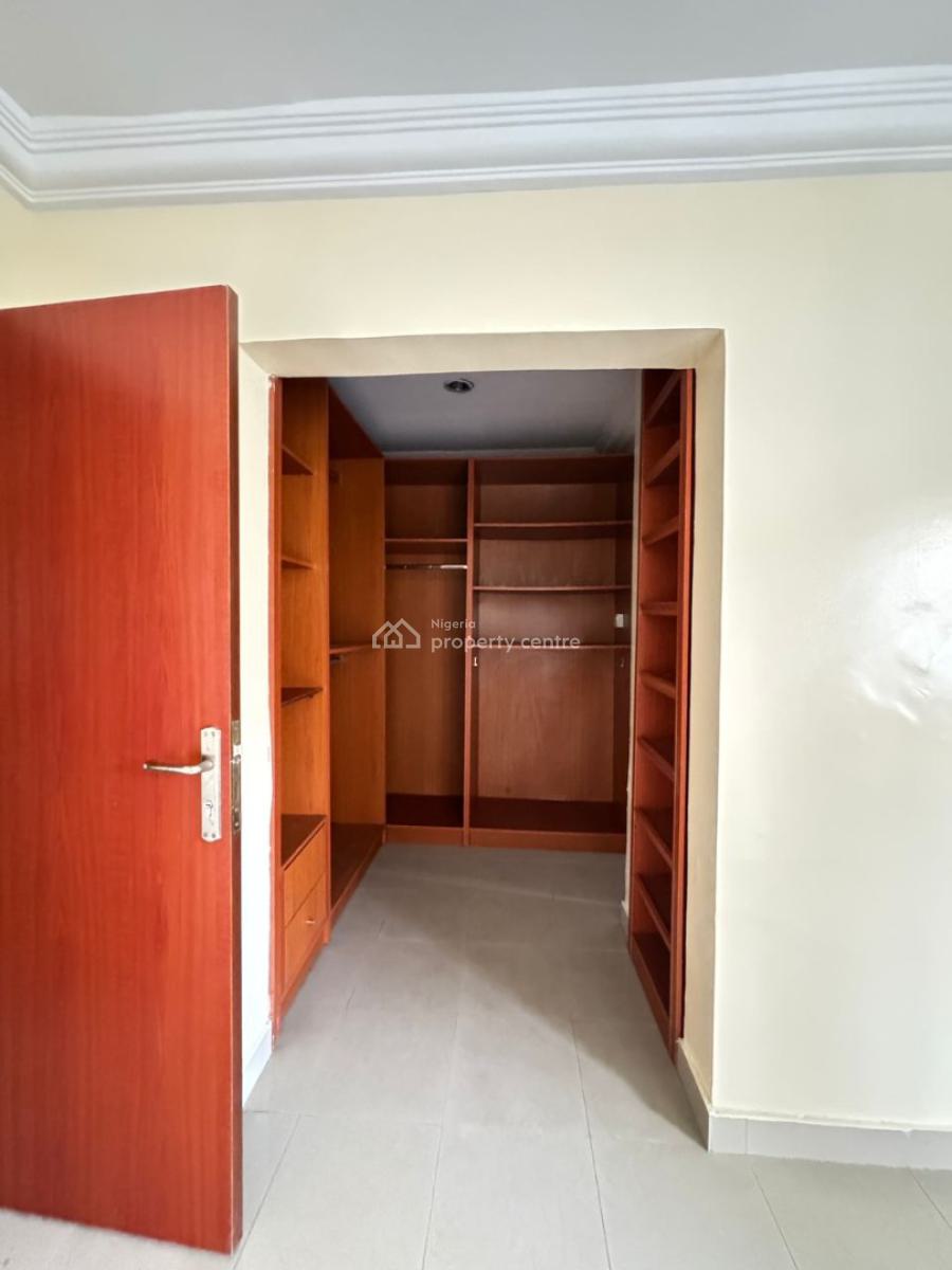 3 Bedroom + Bq, Lekki Phase 1, Lekki, Lagos, Flat / Apartment for Rent