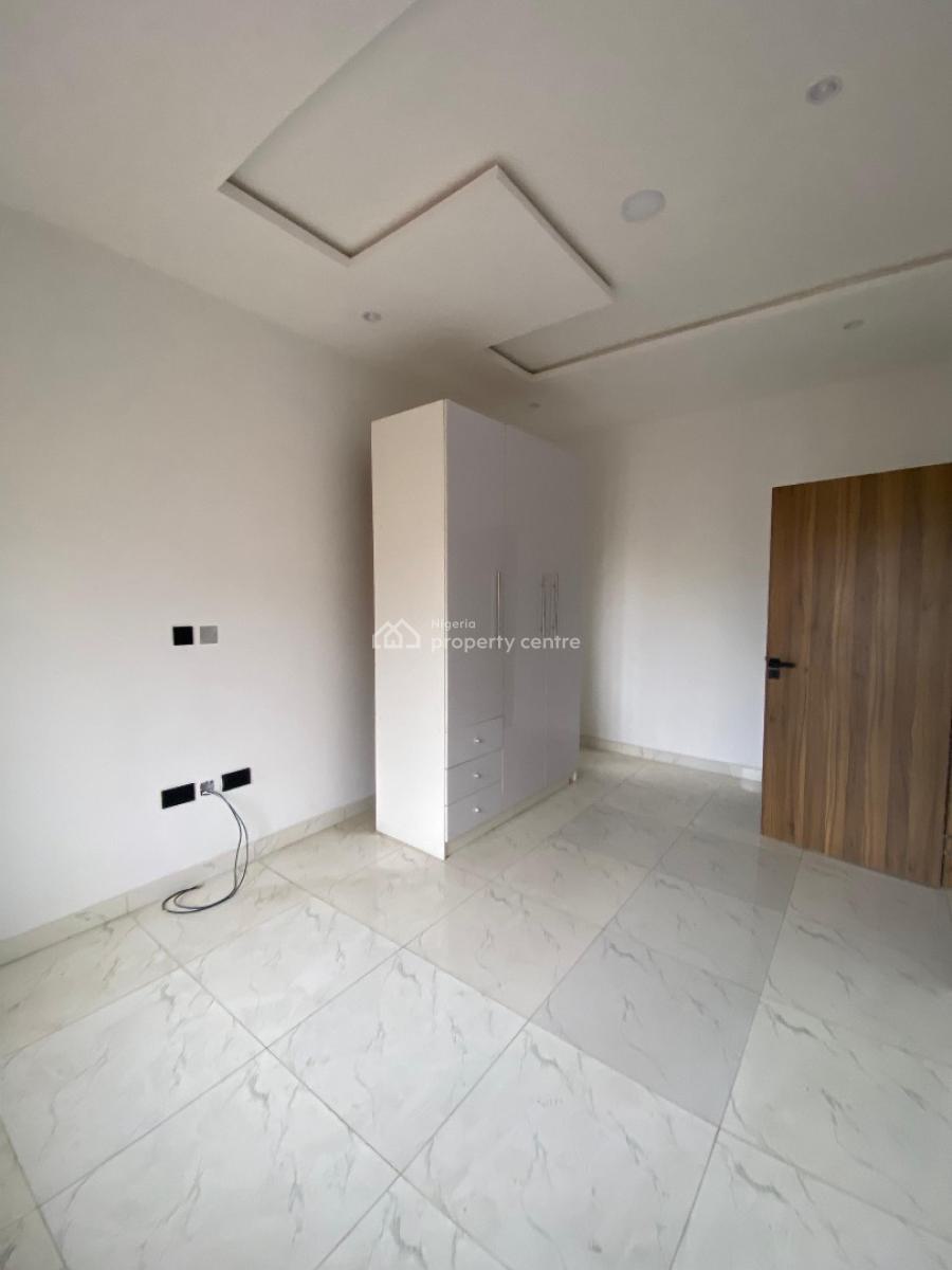 Luxury 2 Bedroom Apartment with Excellent Features, Lekki, Lagos, Flat / Apartment for Sale