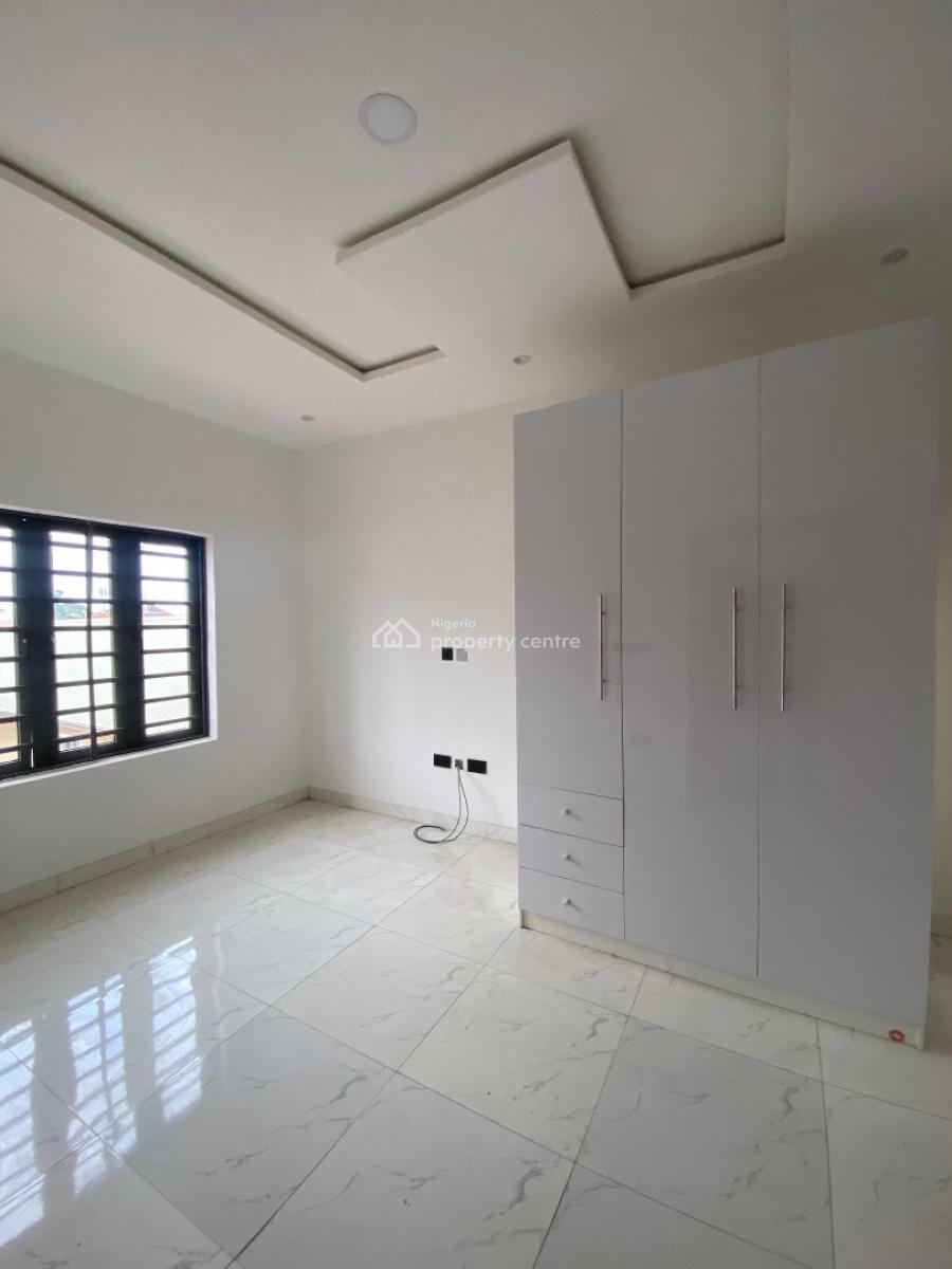 Luxury 2 Bedroom Apartment with Excellent Features, Lekki, Lagos, Flat / Apartment for Sale