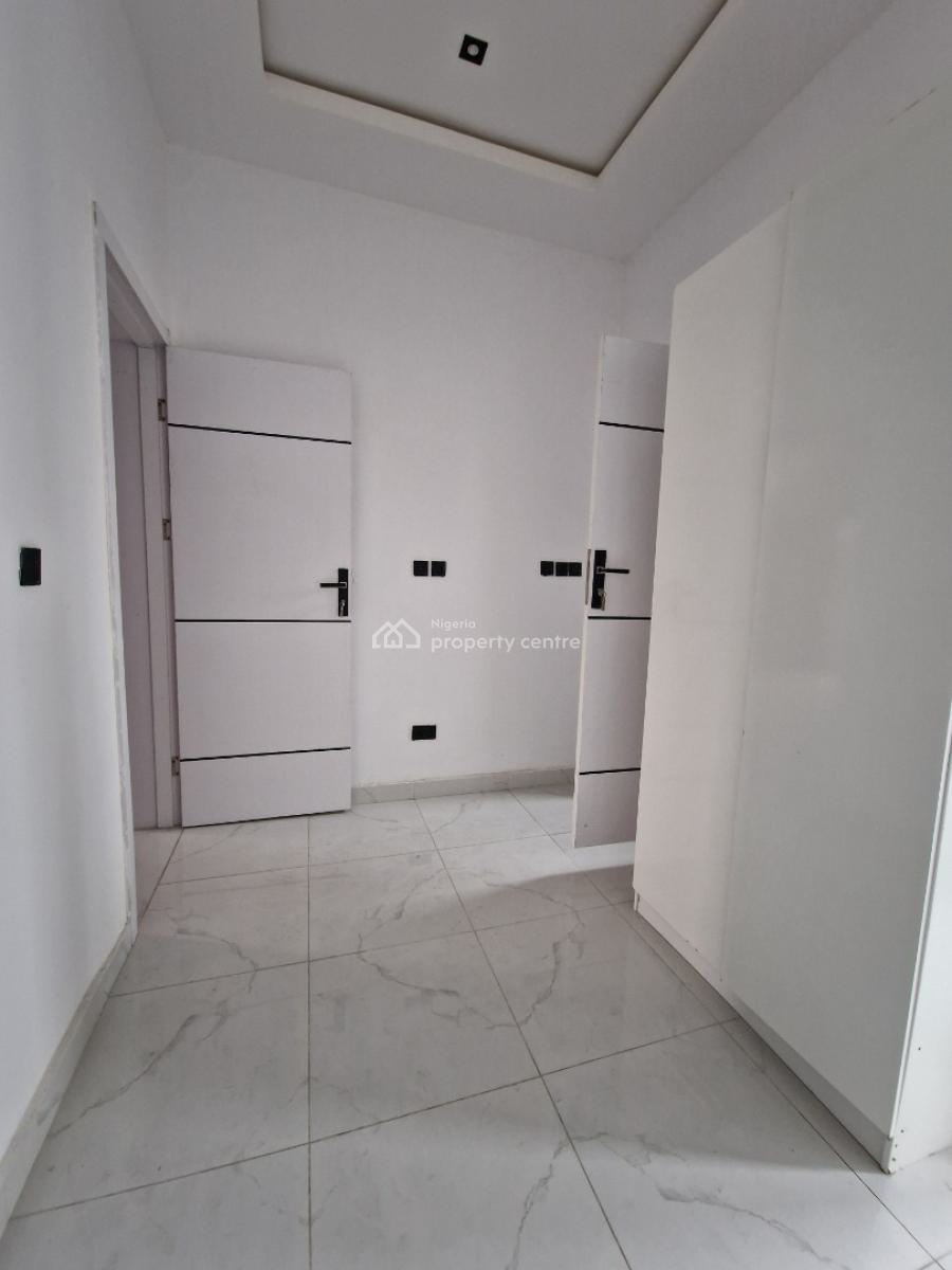Beautifully Designed Home, Ikota, Lekki, Lagos, Terraced Duplex for Sale