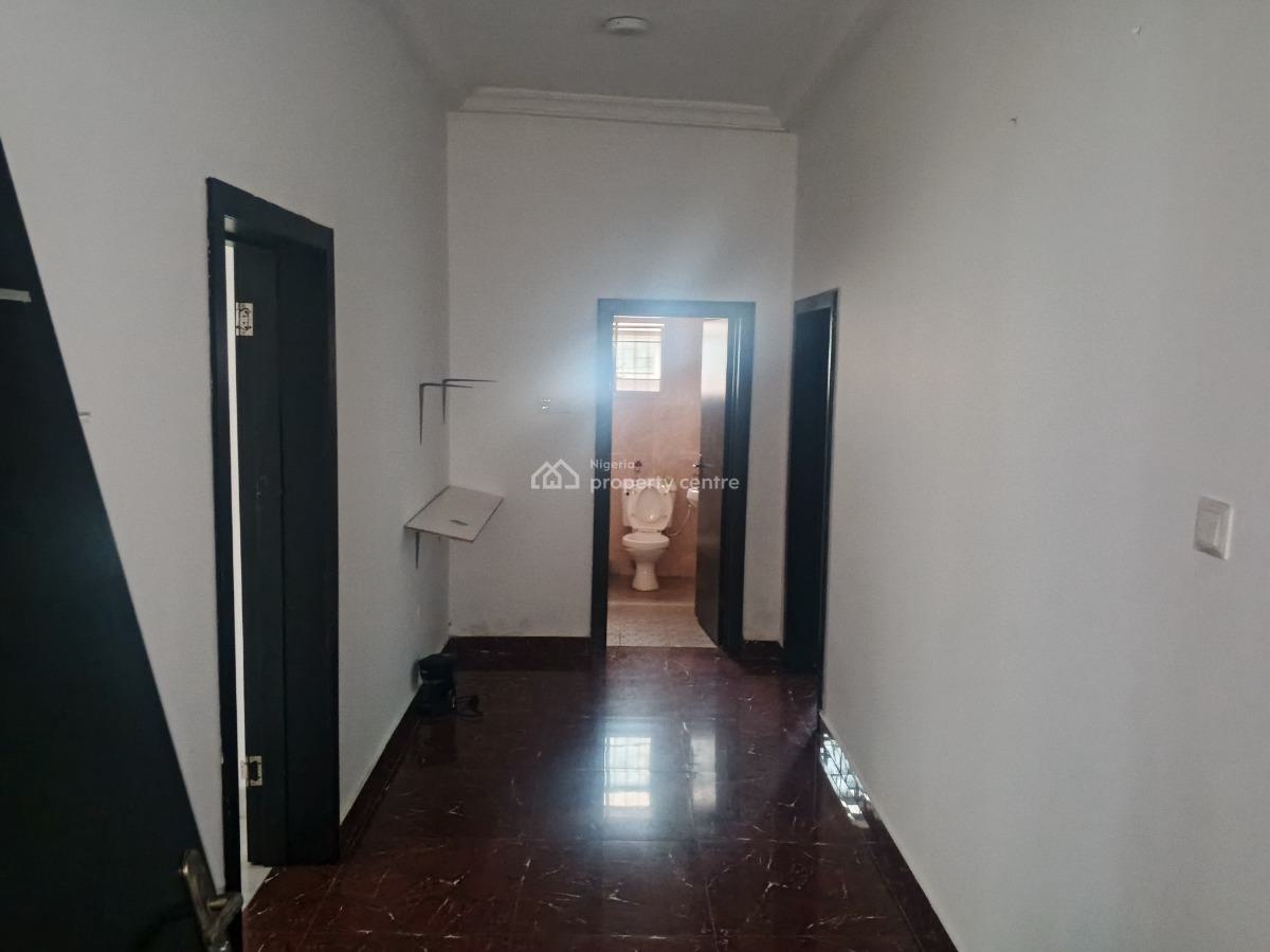 3 Bedrooms Tastefully Finished Ground Floor Flat in a Compound of 2, Bashorun Town, Majek, Sangotedo, Ajah, Lagos, Flat / Apartment for Rent