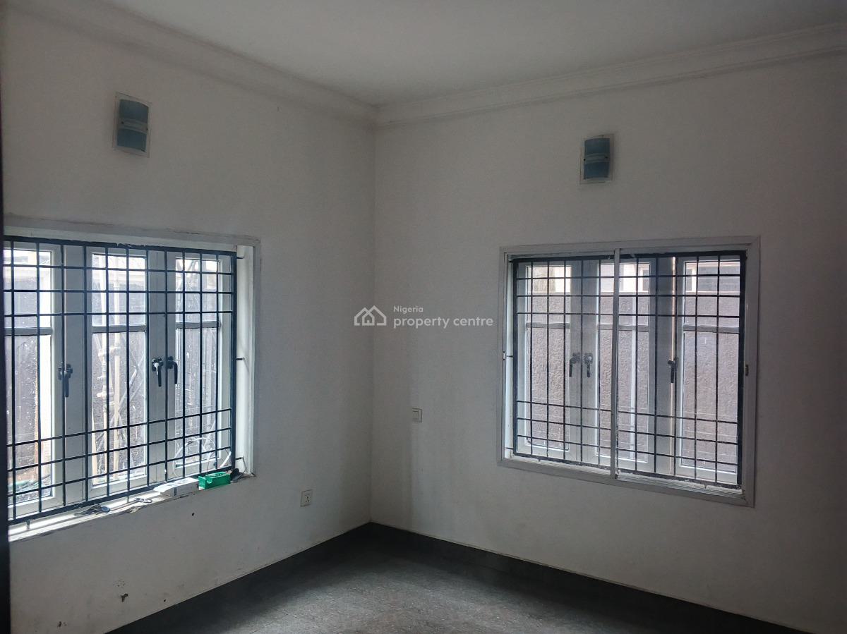 3 Bedrooms Tastefully Finished Ground Floor Flat in a Compound of 2, Bashorun Town, Majek, Sangotedo, Ajah, Lagos, Flat / Apartment for Rent