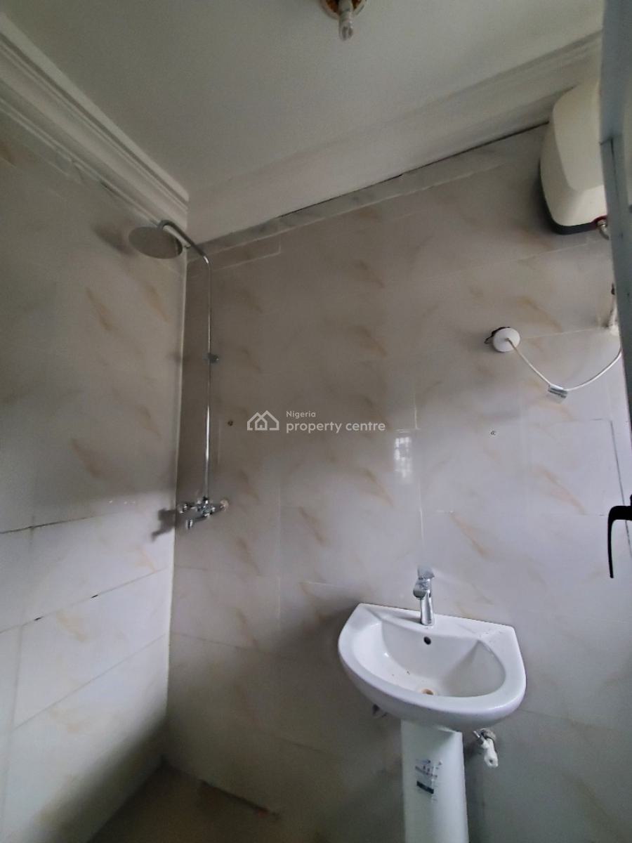 2-bedroom Flat, Gra, Ogudu, Lagos, Flat / Apartment for Rent