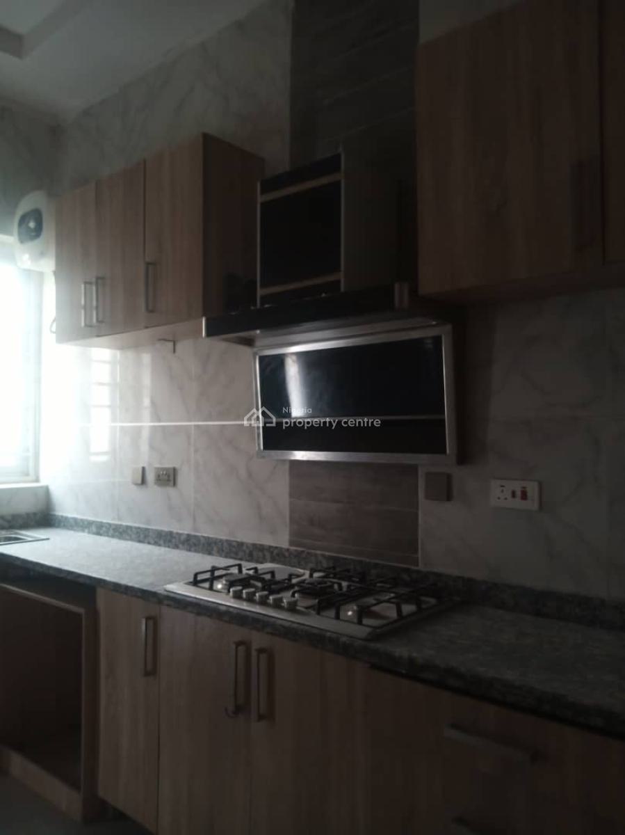 Shared Apartment in an Secured Estate (upstairs), Lekki County Homes, Lekki, Lagos, Flat / Apartment for Rent