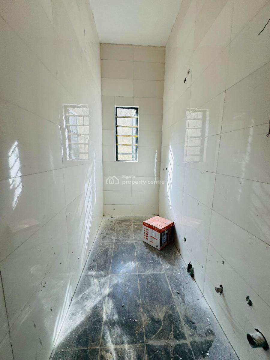 Uniquely Styled  5 Bedroom Fully Detached Duplex with Bq, Gra, Ogudu, Lagos, Detached Duplex for Sale