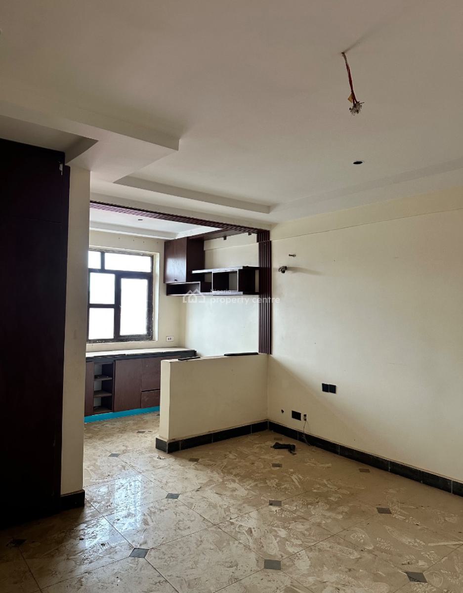 Hotel Or Apartment/plaza/office, Zone 7, Wuse, Abuja, Hotel / Guest House for Sale