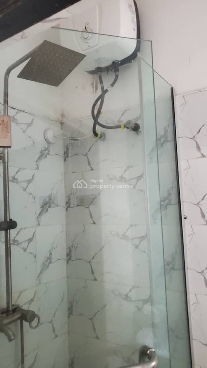 Clean and Spacious Room in a Shared Apartment ( Upstairs), Lekki County, Ikota, Lekki, Lagos, Self Contain (single Rooms) for Rent