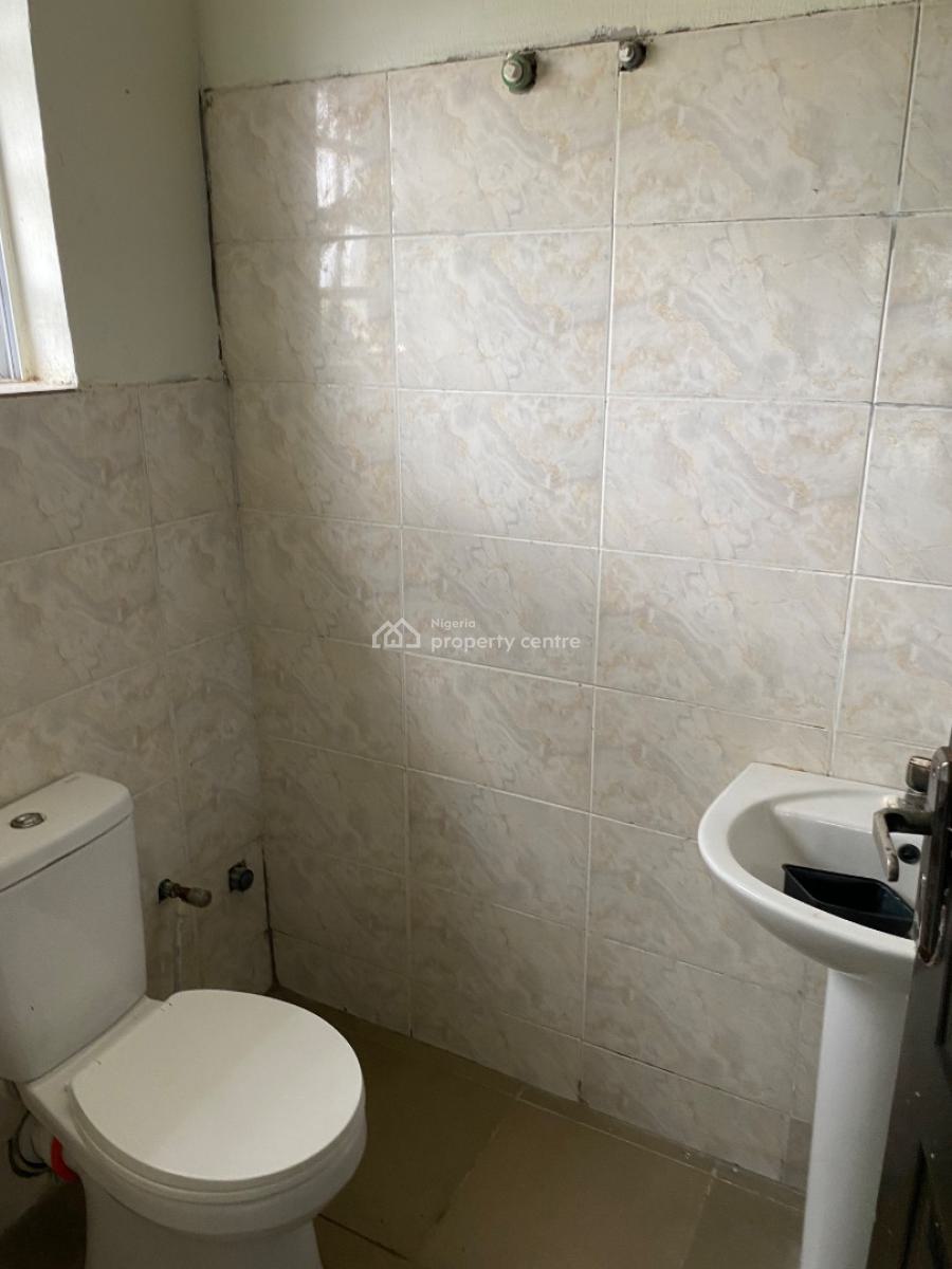 Executive 2bedroom Flat, Abijo Gra, Sangotedo, Ajah, Lagos, Flat / Apartment for Rent