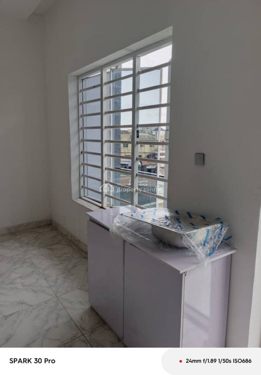 Good Deal for a Serious Buyer 4 Bedroom with Bq at Ologolo Lekki, Ologolo Lekki, Lekki, Lagos, Semi-detached Duplex for Sale