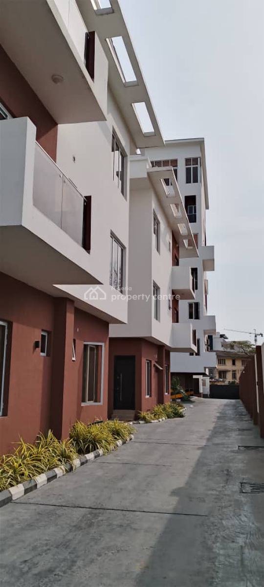4 Bedrooms Townhouse with a Bq, Old Ikoyi, Ikoyi, Lagos, Terraced Duplex for Sale