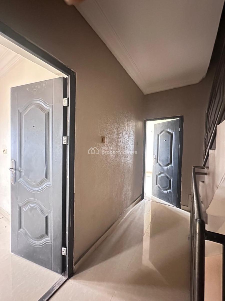 Spacious 3 Bedroom Terrace Duplex in Secured Location, Lekki Conservation Centre, By Second Toll Gate, Lekki, Lagos, Terraced Duplex for Rent