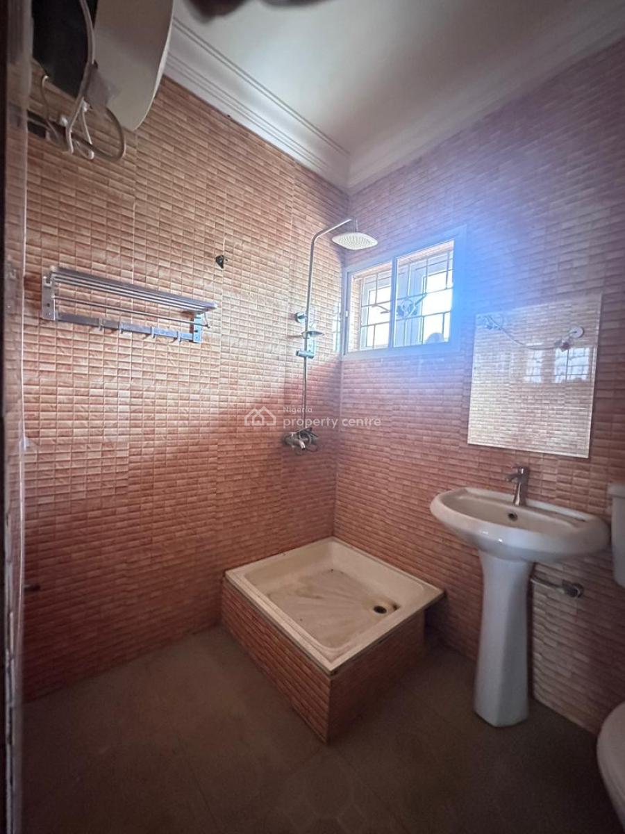 Spacious 3 Bedroom Terrace Duplex in Secured Location, Lekki Conservation Centre, By Second Toll Gate, Lekki, Lagos, Terraced Duplex for Rent