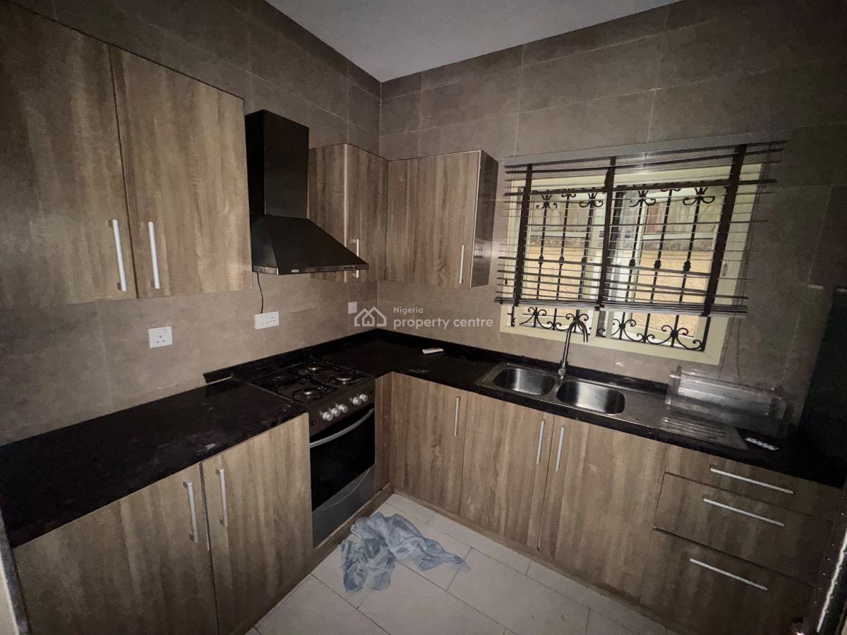 a Fully Serviced 2 Bedroom Apartment Available, Off Admiralty Way, Lekki Phase 1, Lekki, Lagos, Flat / Apartment for Rent