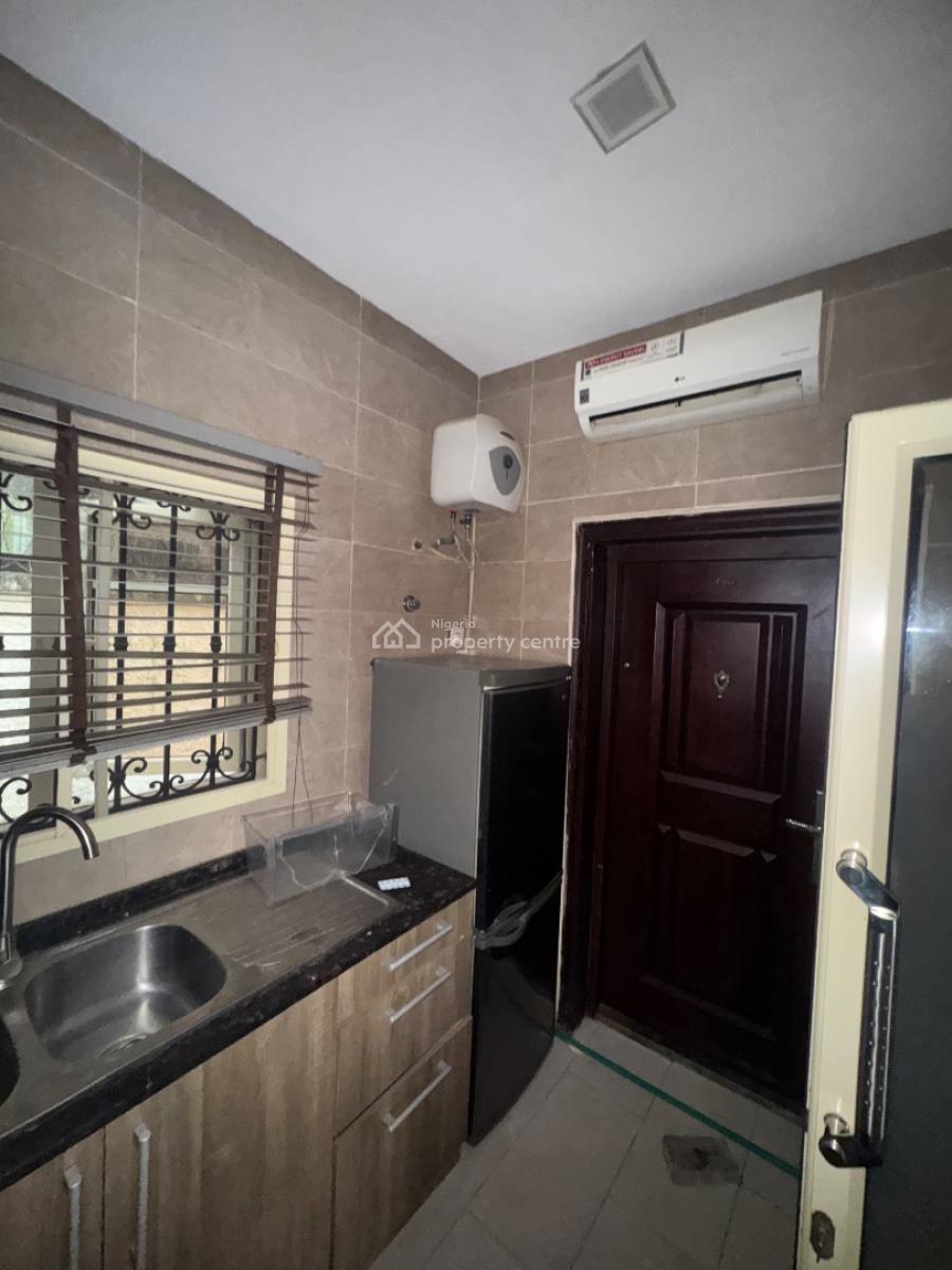 a Fully Serviced 2 Bedroom Apartment Available, Off Admiralty Way, Lekki Phase 1, Lekki, Lagos, Flat / Apartment for Rent