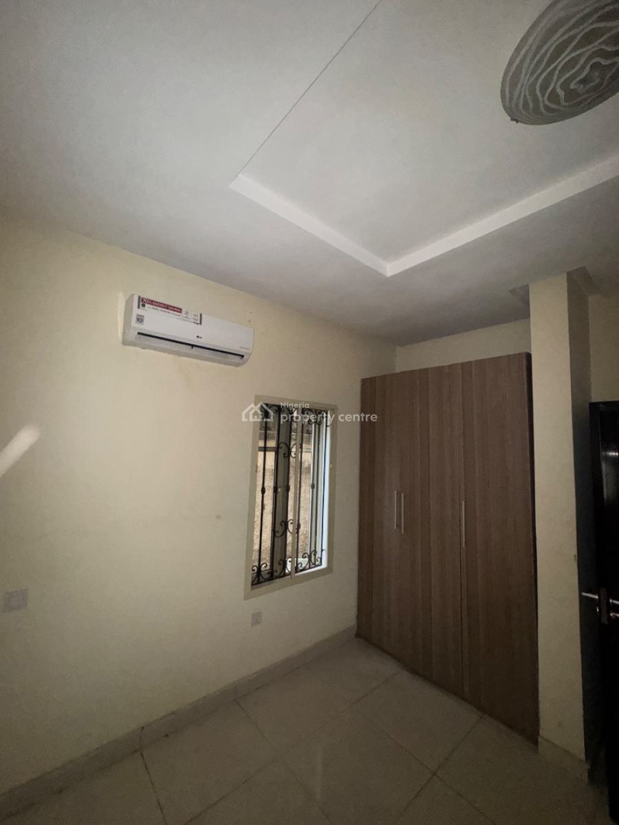 a Fully Serviced 2 Bedroom Apartment Available, Off Admiralty Way, Lekki Phase 1, Lekki, Lagos, Flat / Apartment for Rent