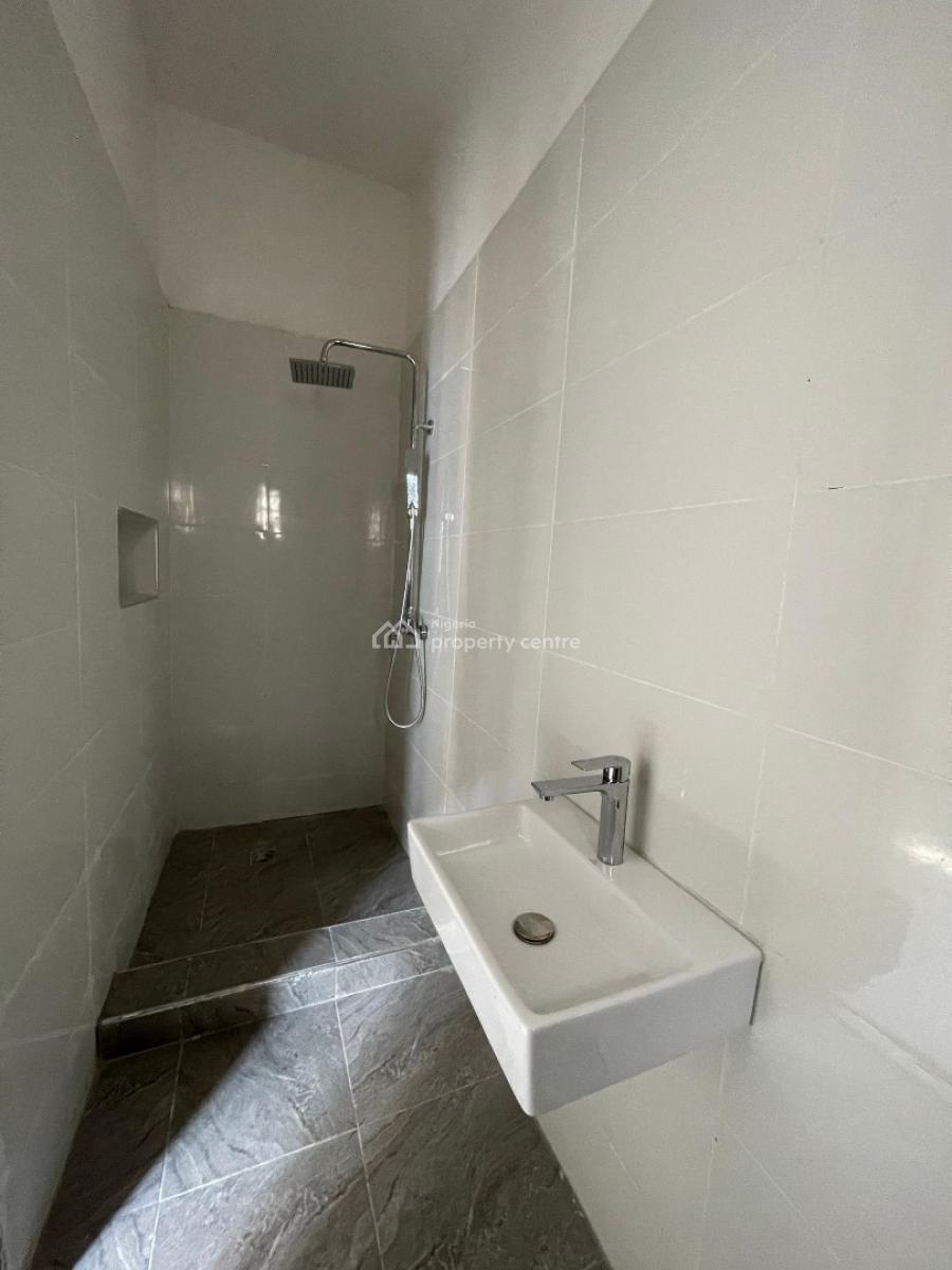 Lovely 4 Bedroom with Bq, Orchid Road, Lekki, Lagos, Terraced Duplex for Sale